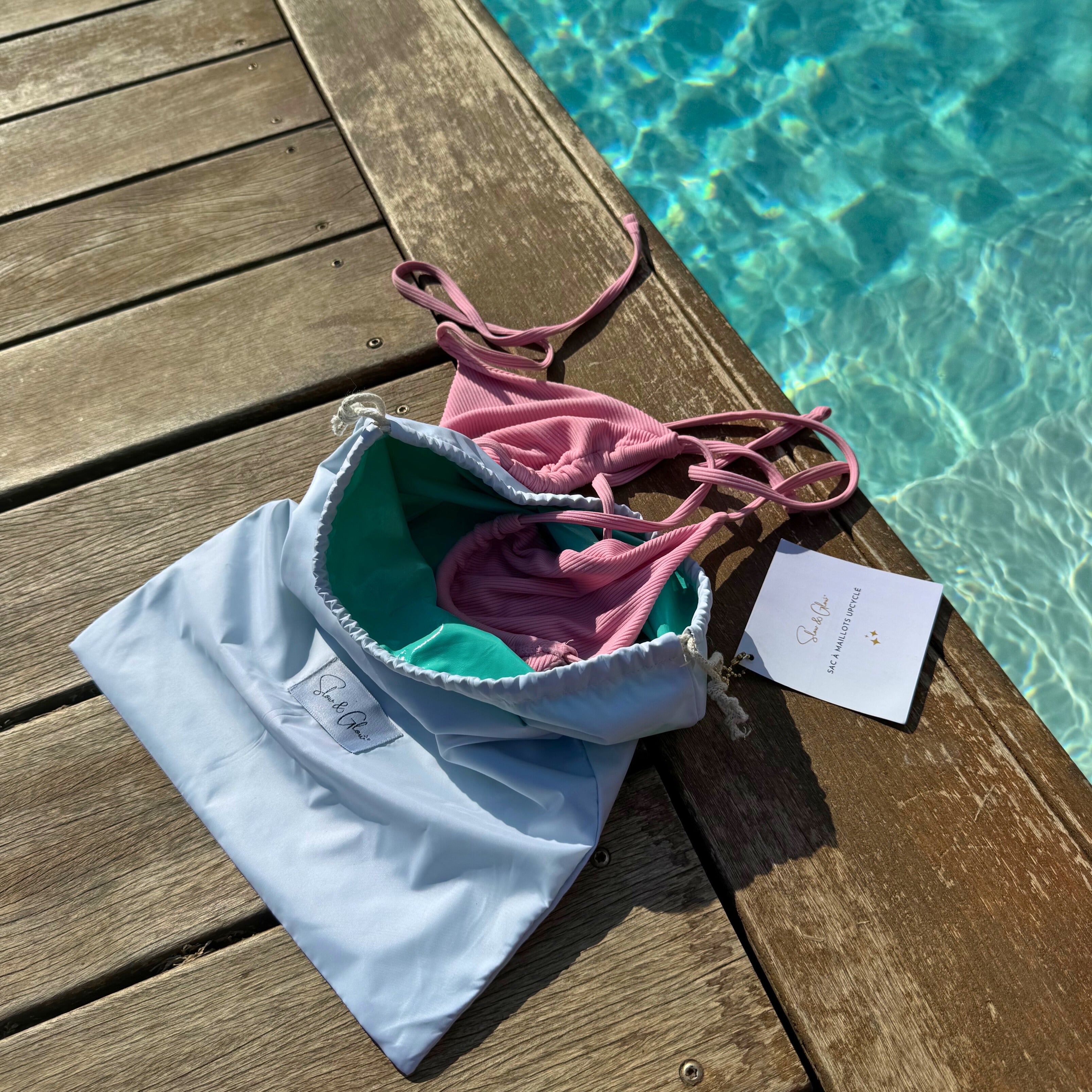 Sac imperméable upcyclé pour maillots de bain mouillés