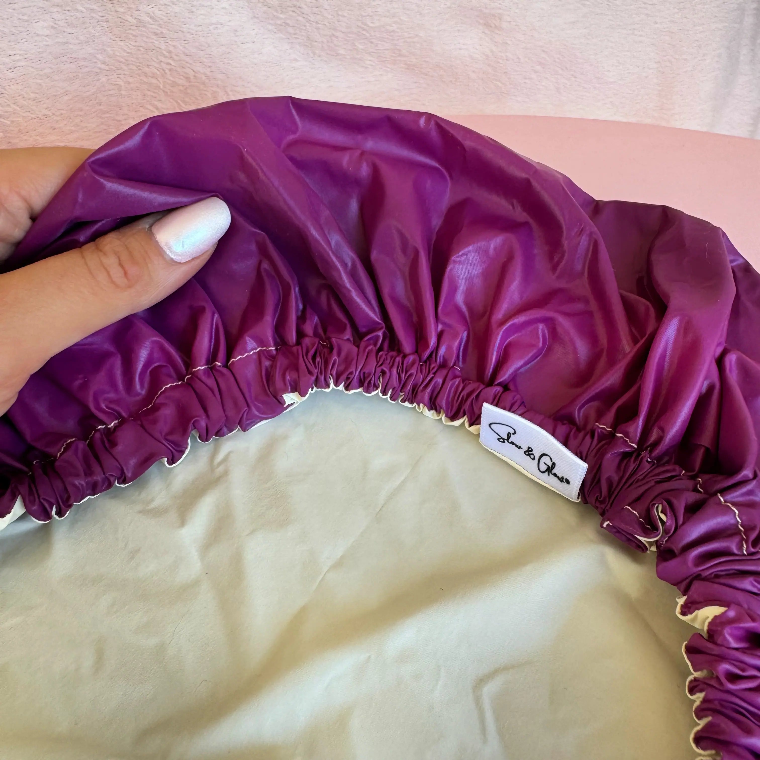 charlotte de bain upcyclée, fabriquée en France, protège de l'eau, remplace les bonnets jetables