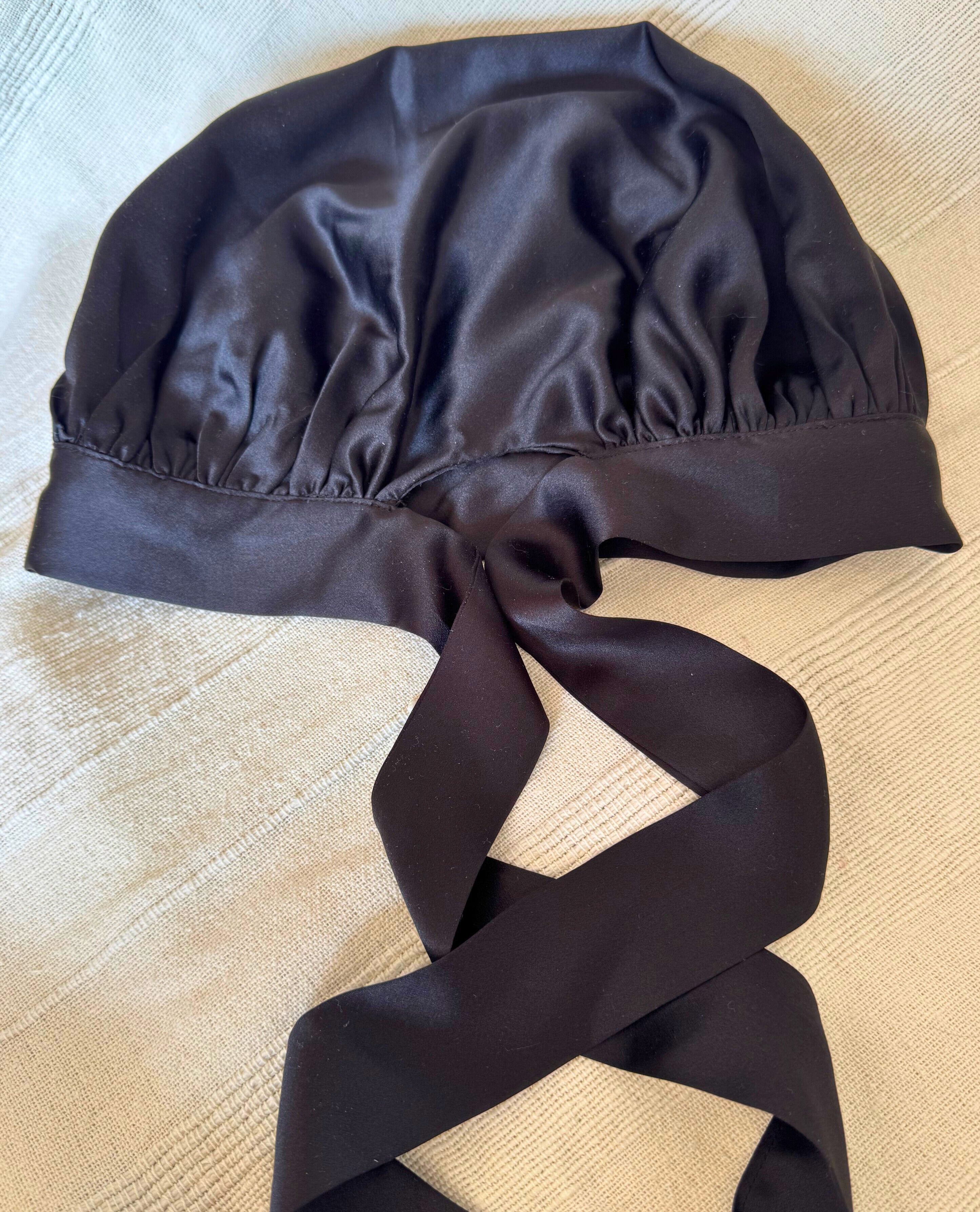 Bonnet de nuit ajustable en soie upcyclée double épaisseur + trousse en velours côtelé upcyclé Hermès offerte 👝