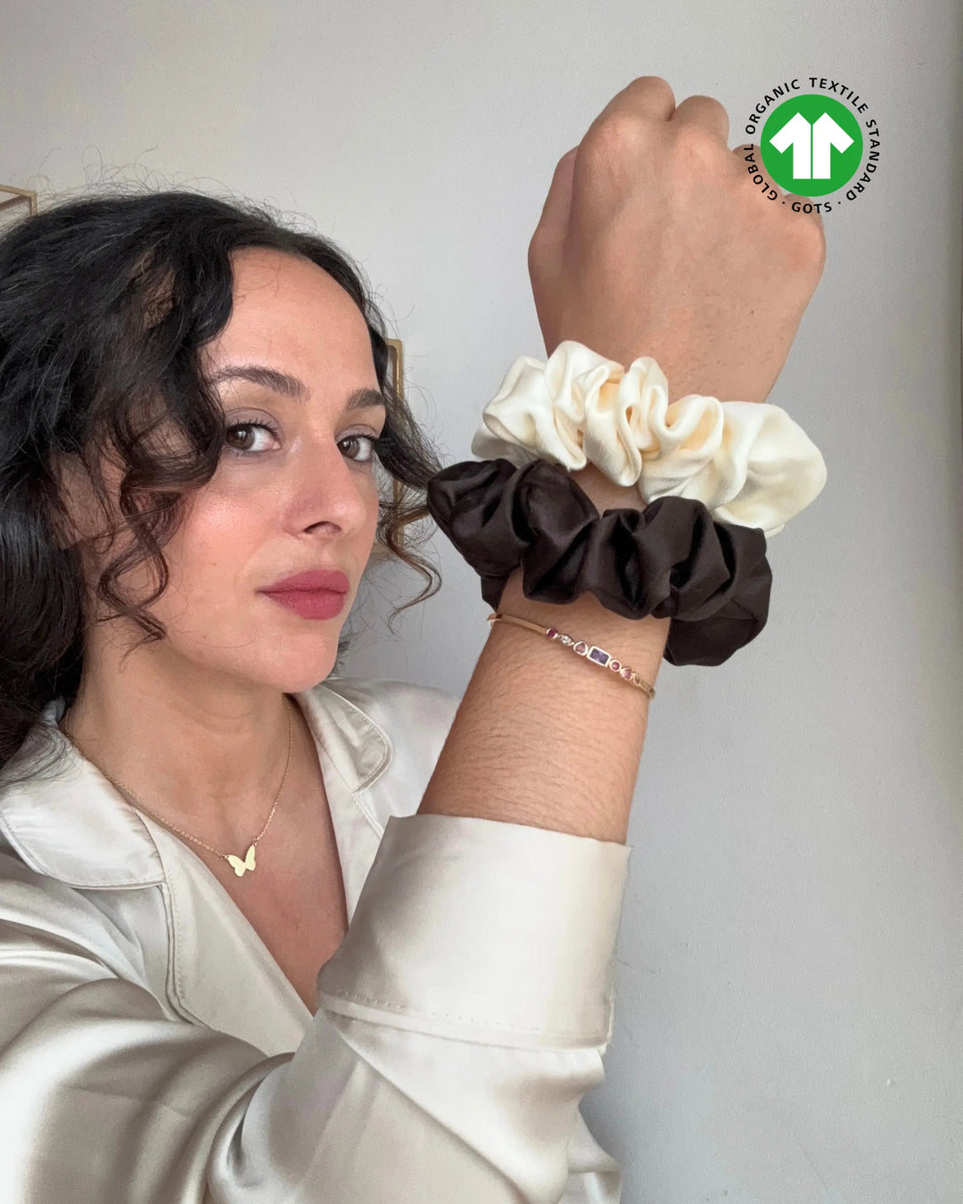 chouchou en soie biologique certifiée gots
