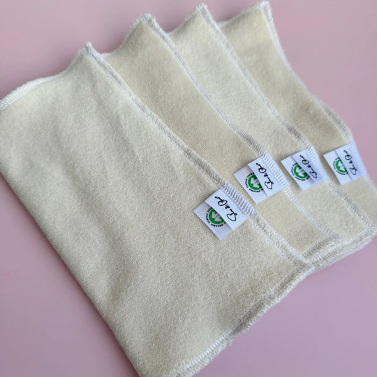 lingettes lavables Slow and Glow en micro-coton bio, douces pour le visage et respectueuses de l’environnement
