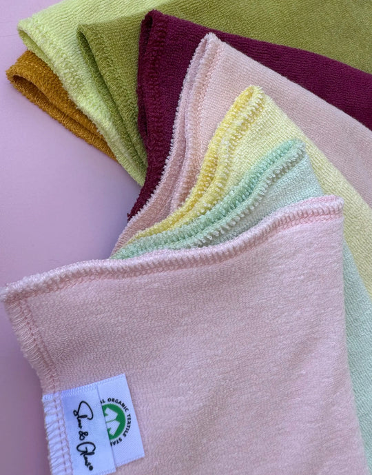 lingettes multiusages réutilisables en coton bio et fabriqués en France, parfaite pour surfaces, vitres ou cuisine
